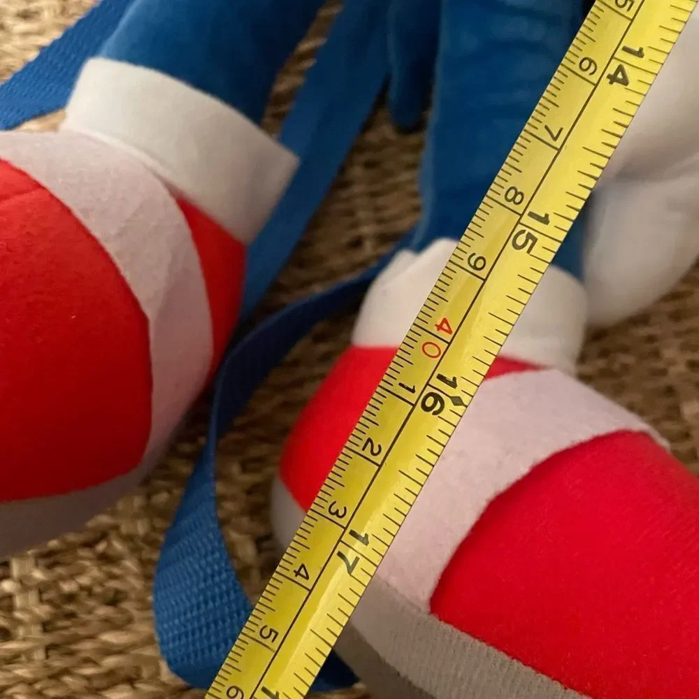 Sonic The Hedgehog 18 Inch Plush Backpack New Condition!